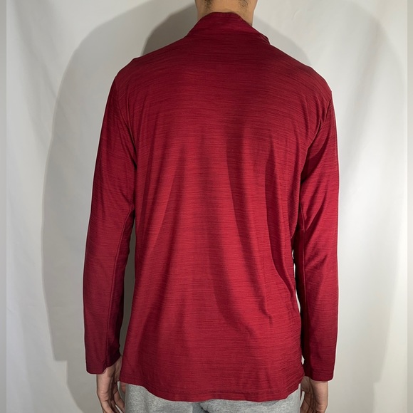 Men’s XLT Red Nike Dri-Fit Quarter Zip - Picture 4 of 4
